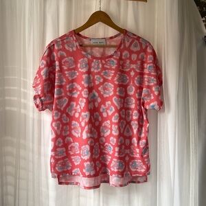 Baja East Pink & White Cheetah Print Relaxed Top Raw Hem Crew Neck Bold Top